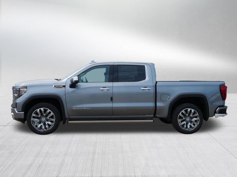 New 2026 GMC Sierra 1500 Denali w/ Denali Reserve Package AWD/4WD image 2