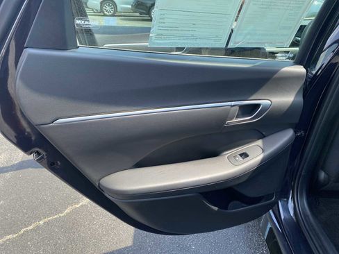 Certified 2025 Hyundai Sonata SEL image 31