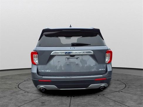 Used 2022 Ford Explorer Limited w/ Equipment Group 301A image 5