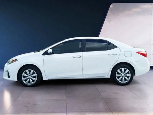 Used 2015 Toyota Corolla S image 2
