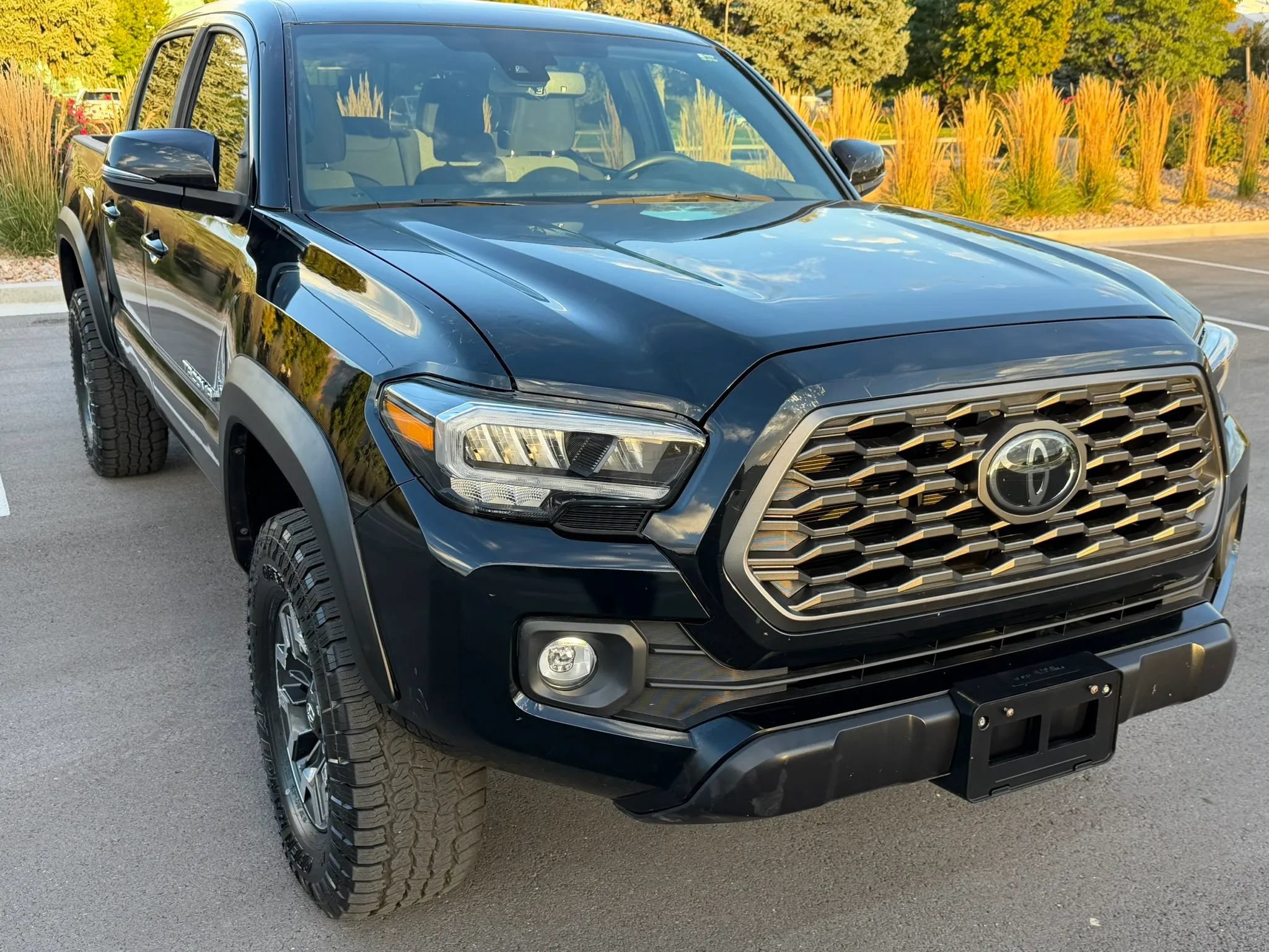 Used 2021 Toyota Tacoma TRD Off-Road AWD/4WD image 13
