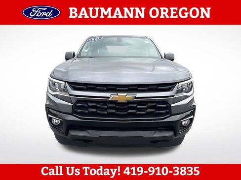 Used 2022 Chevrolet Colorado LT w/ LT Convenience Package AWD/4WD image 8