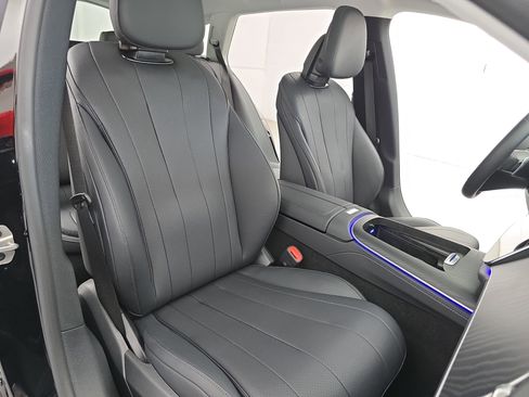 Certified 2025 Mercedes-Benz E 450 4MATIC All-Terrain Wagon image 10