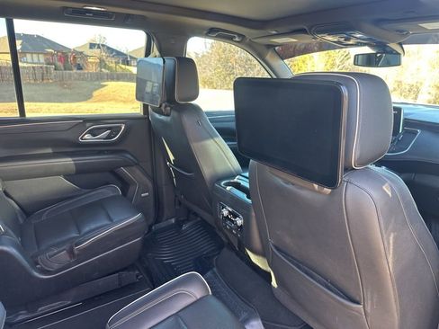 Used 2021 GMC Yukon SLT w/ SLT Luxury Plus Package image 46