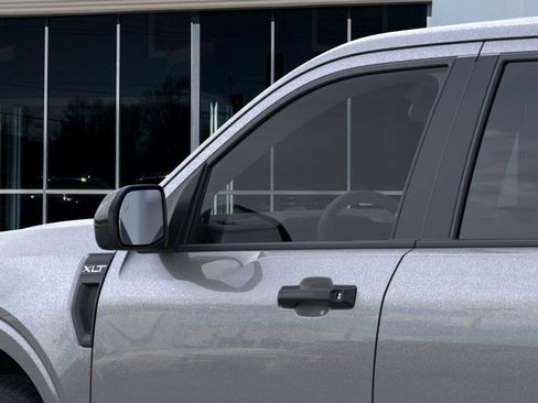 Used 2025 Ford Maverick XLT w/ XLT Luxury Package image 13