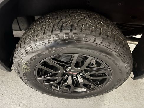 New 2026 GMC Sierra 1500 Elevation image 6