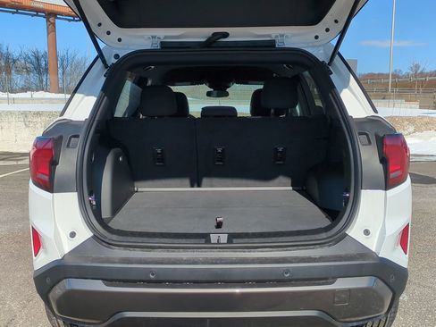 Used 2026 GMC Terrain Elevation image 20