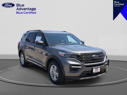 Certified 2023 Ford Explorer XLT w/ Equipment Group 202A RWD image 4