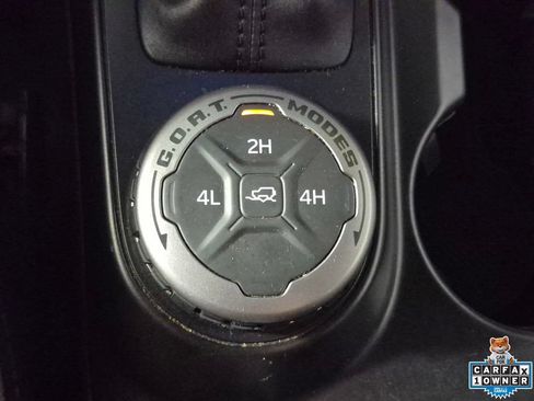 Used 2023 Ford Bronco Outer Banks AWD/4WD image 19