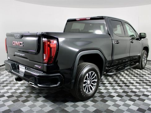 Used 2021 GMC Sierra 1500 AT4 image 9