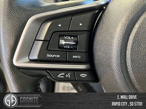 Used 2024 Subaru Forester Touring w/ Convenience Package AWD/4WD image 34