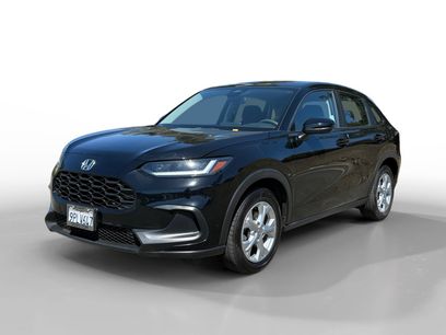 Used 2025 Honda HR-V LX