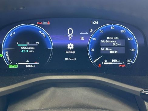 Certified 2026 Toyota Camry XLE FWD image 28