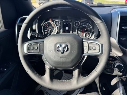 New 2025 RAM 1500 Big Horn AWD/4WD image 16