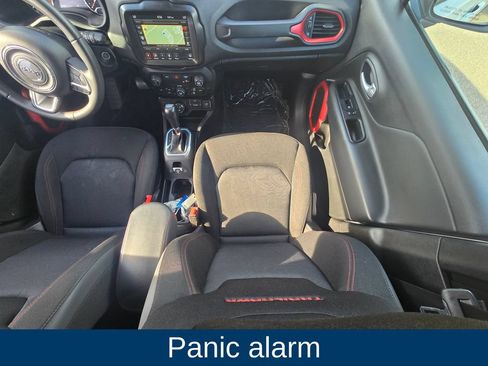 Used 2023 Jeep Renegade Trailhawk AWD/4WD image 15