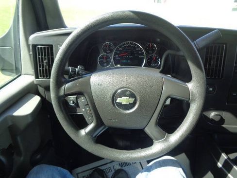 Used 2014 Chevrolet Express 3500 RWD image 13