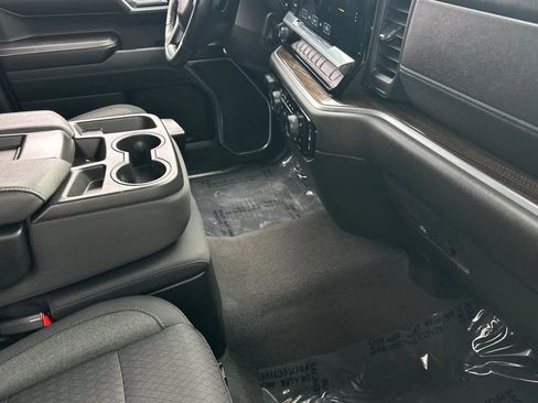 Used 2023 Chevrolet Silverado 1500 RST w/ Z71 Off-Road Package image 18