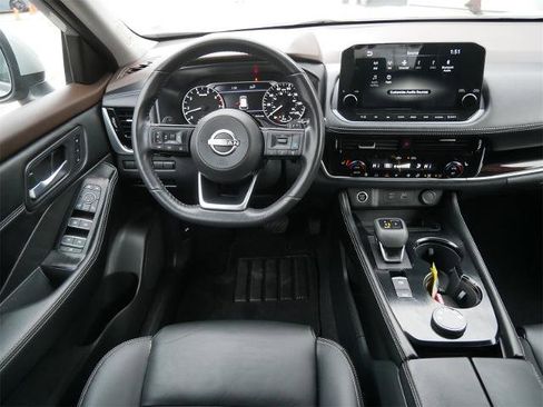 Certified 2023 Nissan Rogue SL w/ SL Premium Package image 10