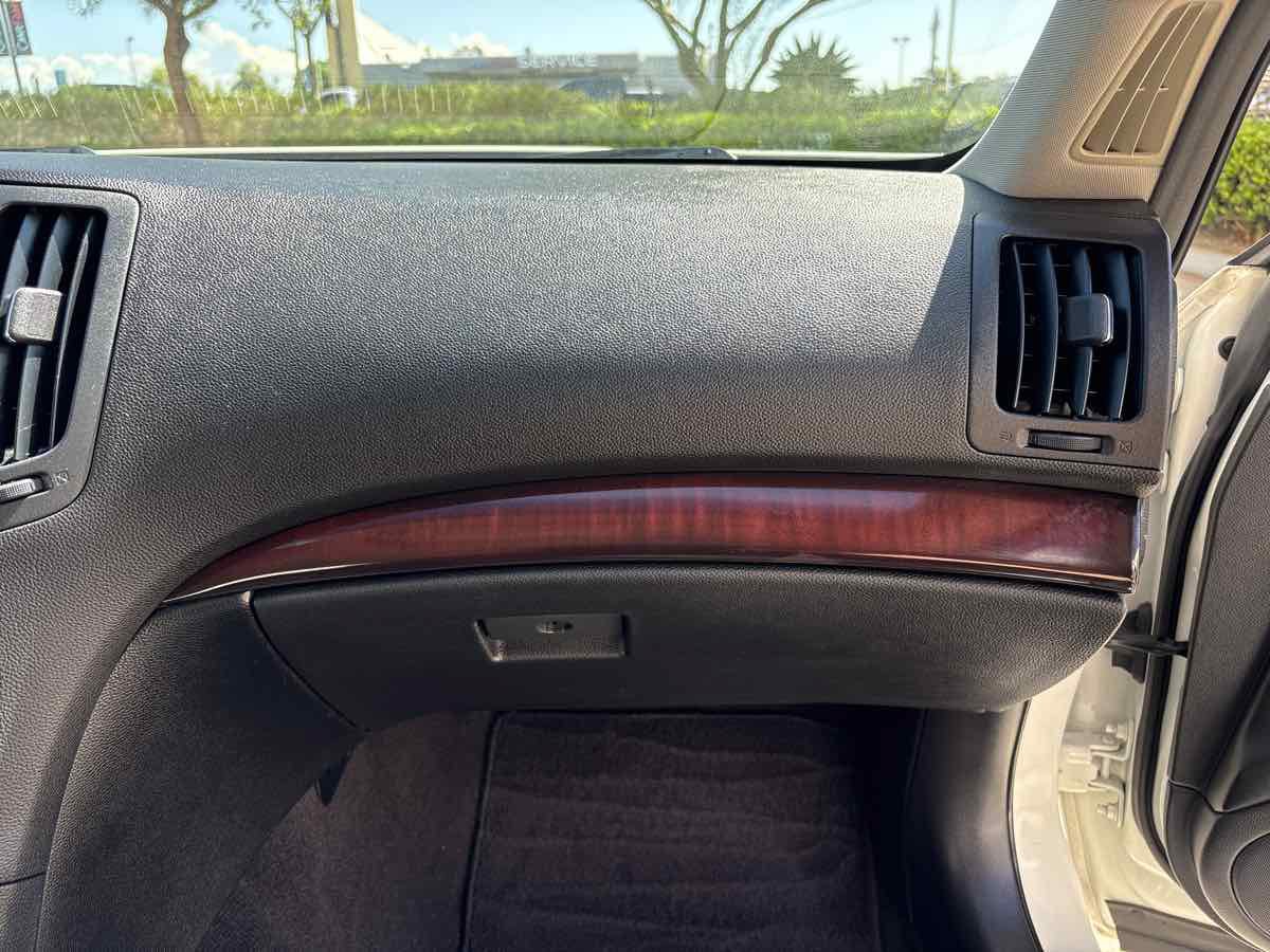 Used 2012 INFINITI G37 Journey w/ Premium Pkg RWD image 17