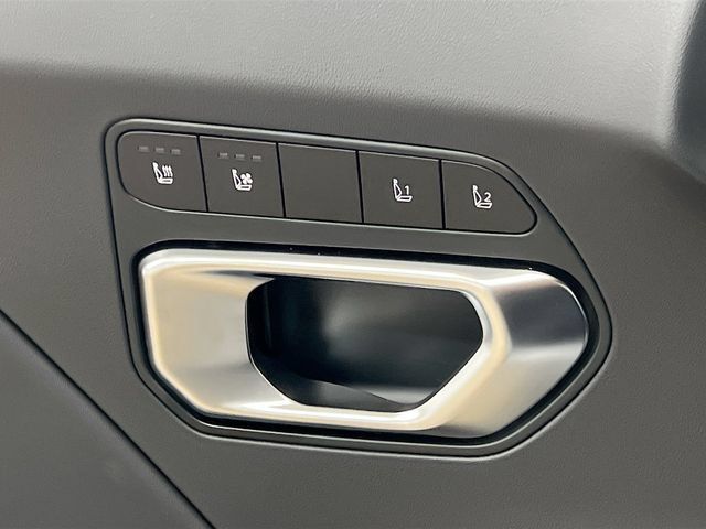 New 2025 Kia K4 GT-Line w/ GT-Line Premium Package FWD image 21