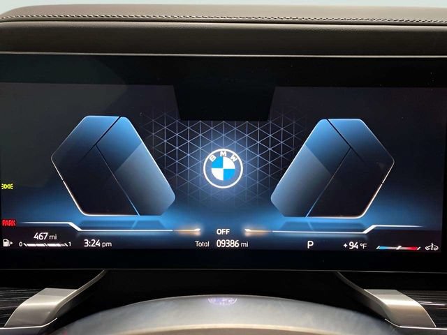 Used 2026 BMW 740i RWD image 11