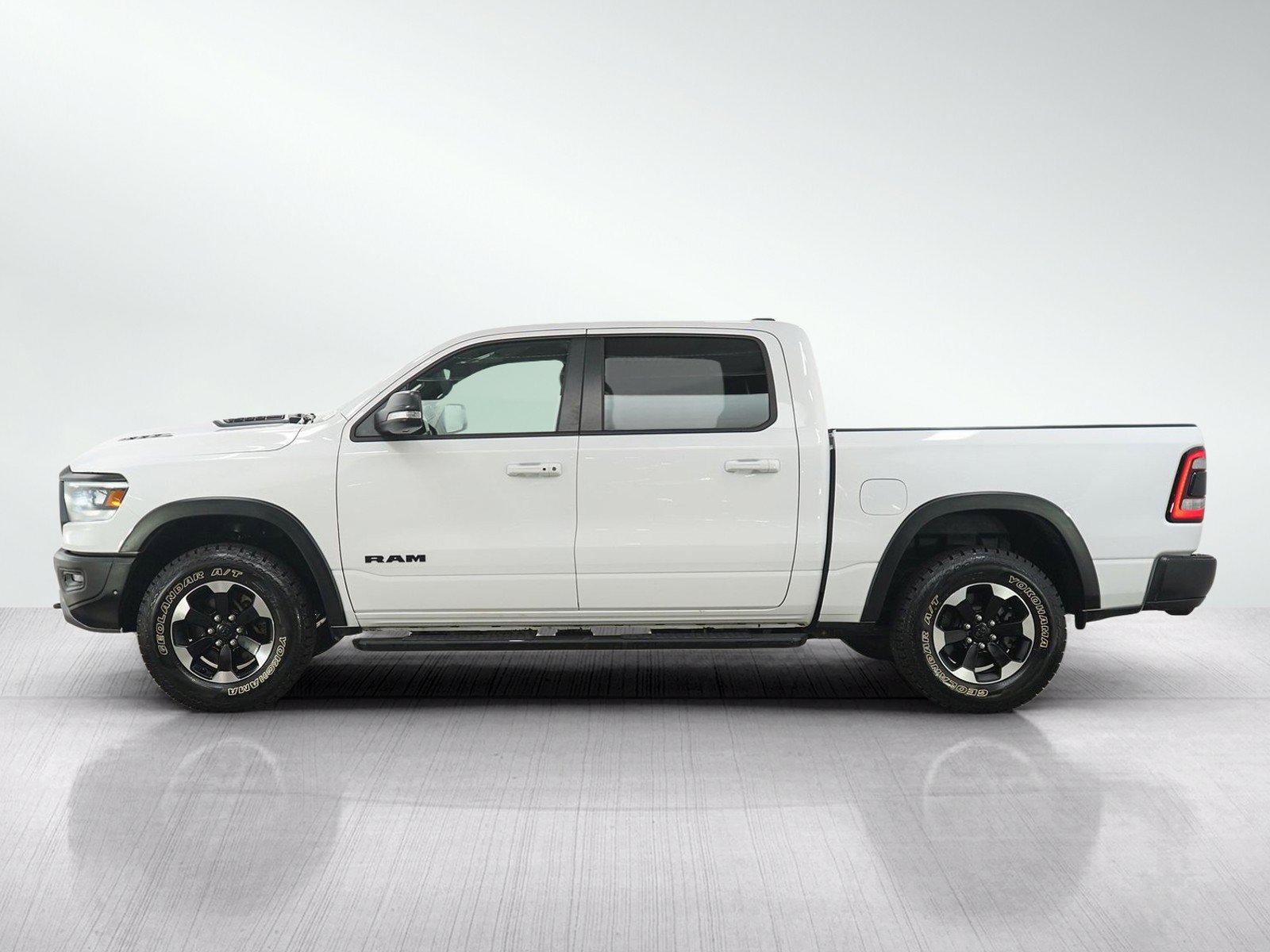 Used 2022 RAM 1500 Rebel w/ Rebel Level 2 Equipment Group AWD/4WD image 3