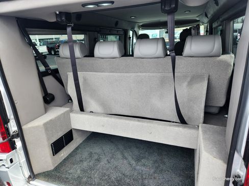 Used 2017 RAM ProMaster 1500 w/ Premium Appearance Group FWD image 34