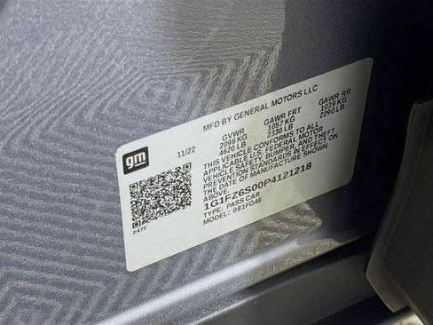 Used 2023 Chevrolet Bolt EUV Premier image 40