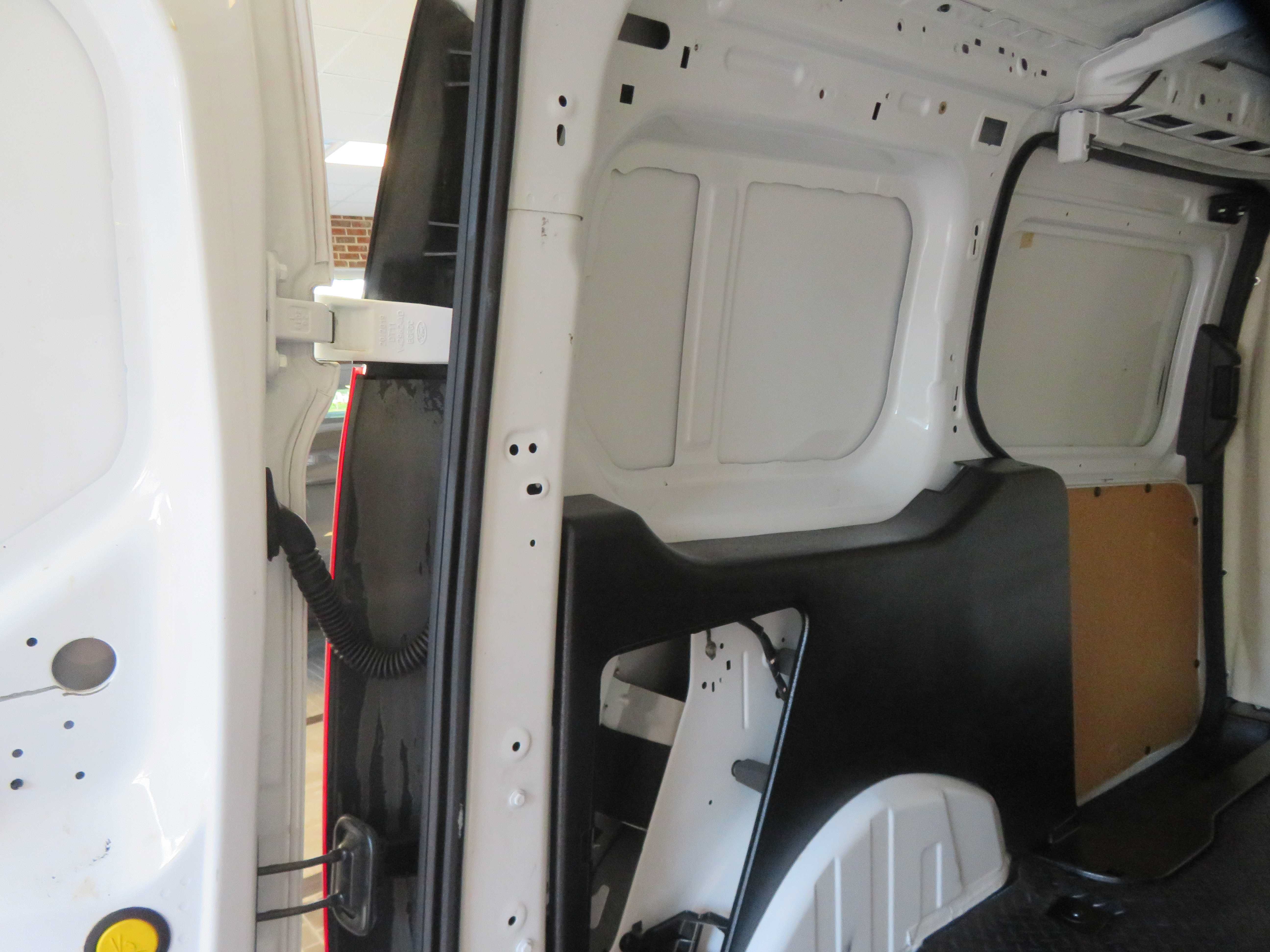 Used 2021 Ford Transit Connect XL w/ CNG/LPG Engine Prep Package FWD image 23