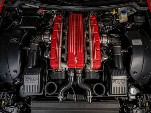 Used 2005 Ferrari 575M Maranello Superamerica RWD image 40