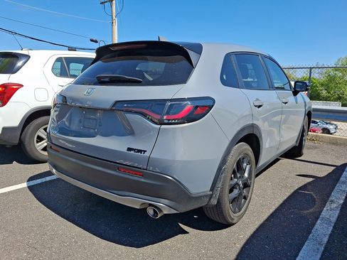 Used 2024 Honda HR-V Sport image 4
