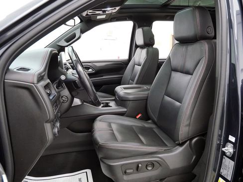 Used 2022 Chevrolet Tahoe RST w/ Luxury Package image 12