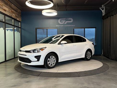 Used 2023 Kia Rio S image 7