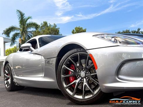 Used 2017 Dodge Viper GTS RWD image 67