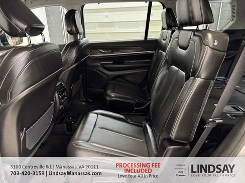 Used 2023 Jeep Grand Cherokee L Limited w/ Luxury Tech Group II AWD/4WD image 20