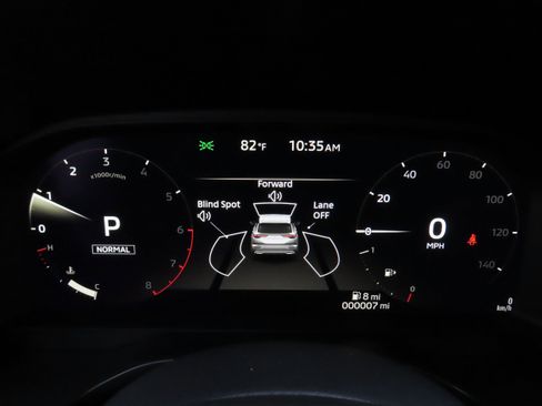 New 2025 Mitsubishi Outlander SEL image 11