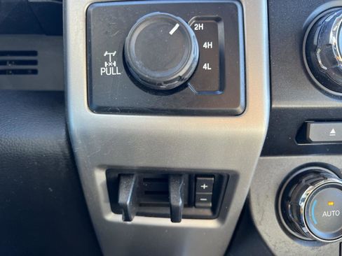 Used 2017 Ford F250 Lariat w/ Tow Technology Bundle image 37