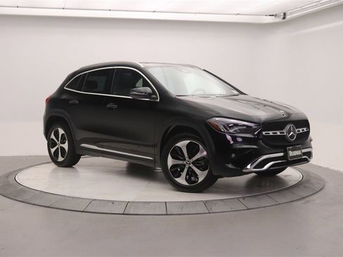 New 2026 Mercedes-Benz GLA 250 image 16
