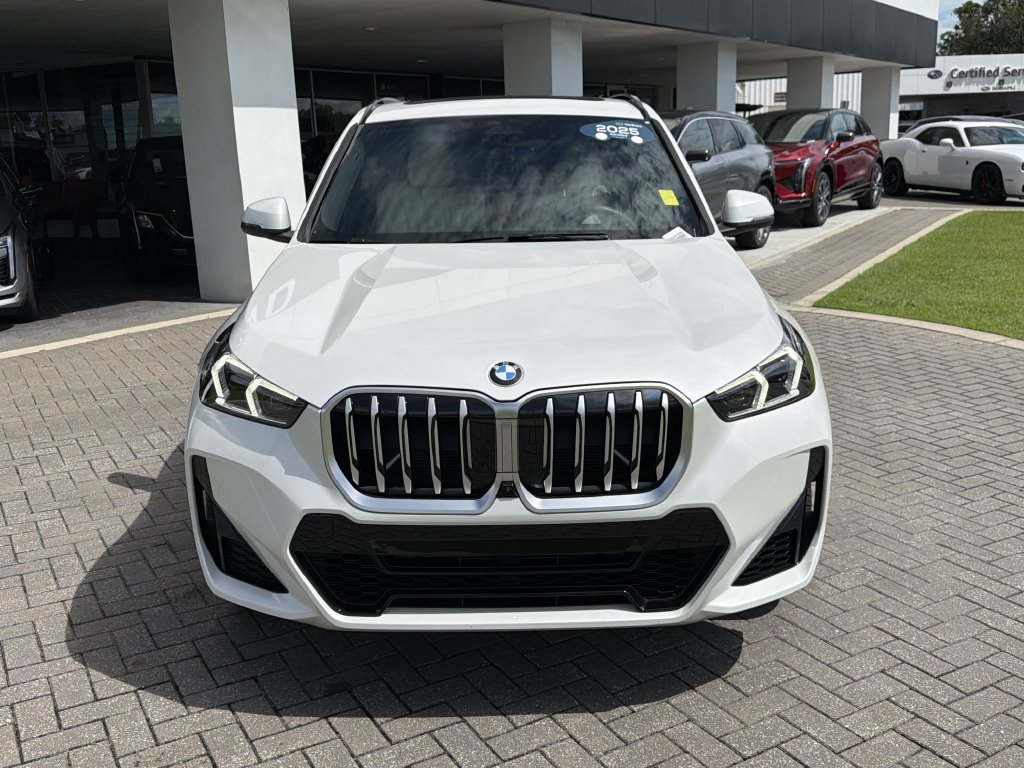 Used 2025 BMW X1 xDrive28i AWD/4WD image 8