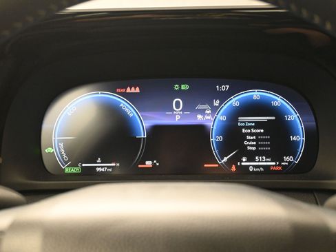 Certified 2025 Toyota Crown XLE image 10