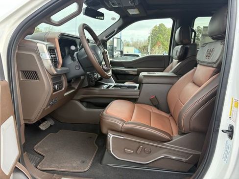 New 2026 Ford F250 King Ranch w/ Chrome Package AWD/4WD image 9