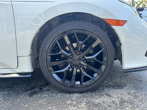 Used 2021 Honda Civic Sport image 14
