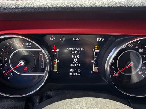 Used 2021 Jeep Wrangler Unlimited Rubicon image 9