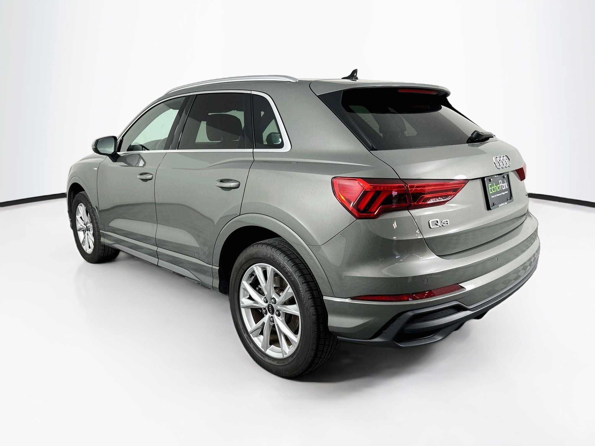 Used 2025 Audi Q3 2.0T Premium AWD/4WD image 5