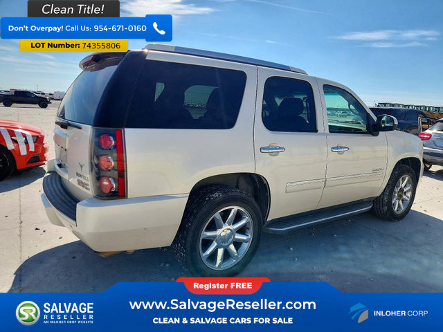 Used 2011 GMC Yukon Denali RWD image 4