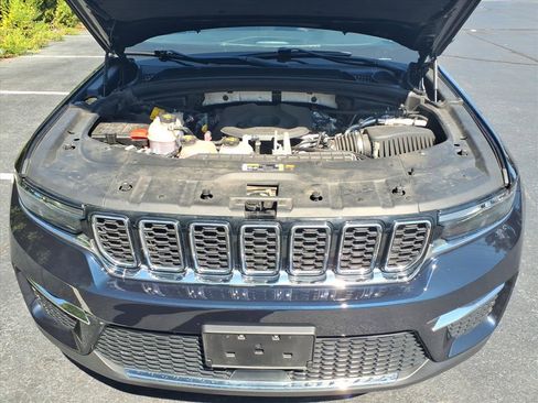 Used 2024 Jeep Grand Cherokee Limited 4xe image 24