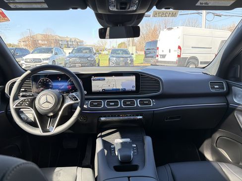 Used 2026 Mercedes-Benz GLE 350 4MATIC image 11