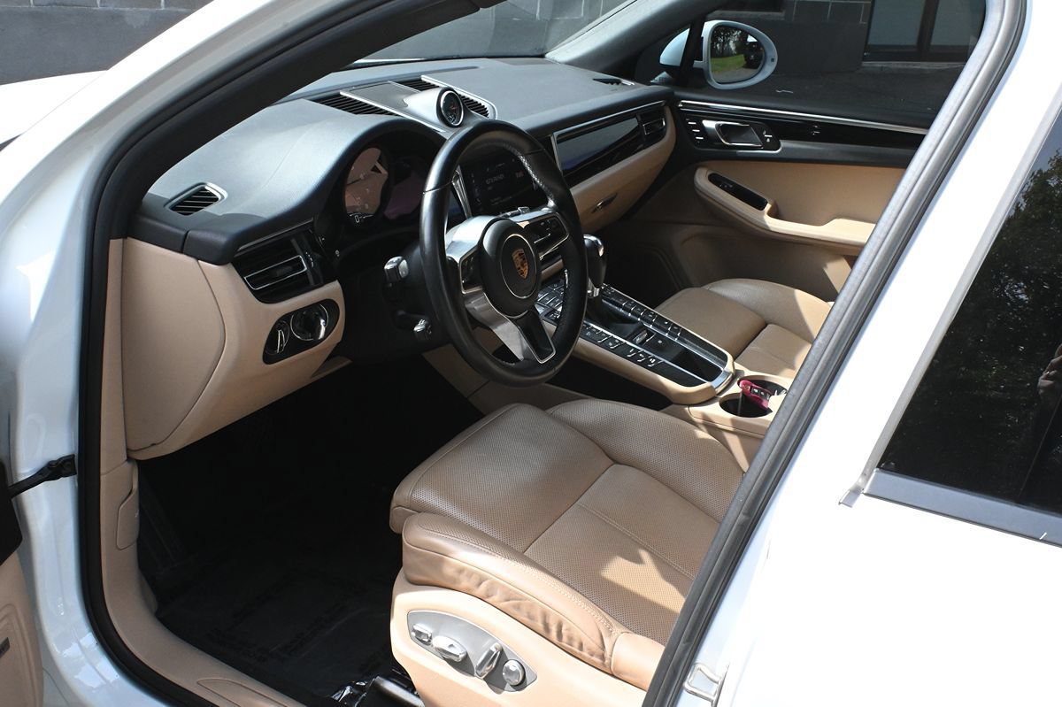 Used 2020 Porsche Macan AWD/4WD image 7