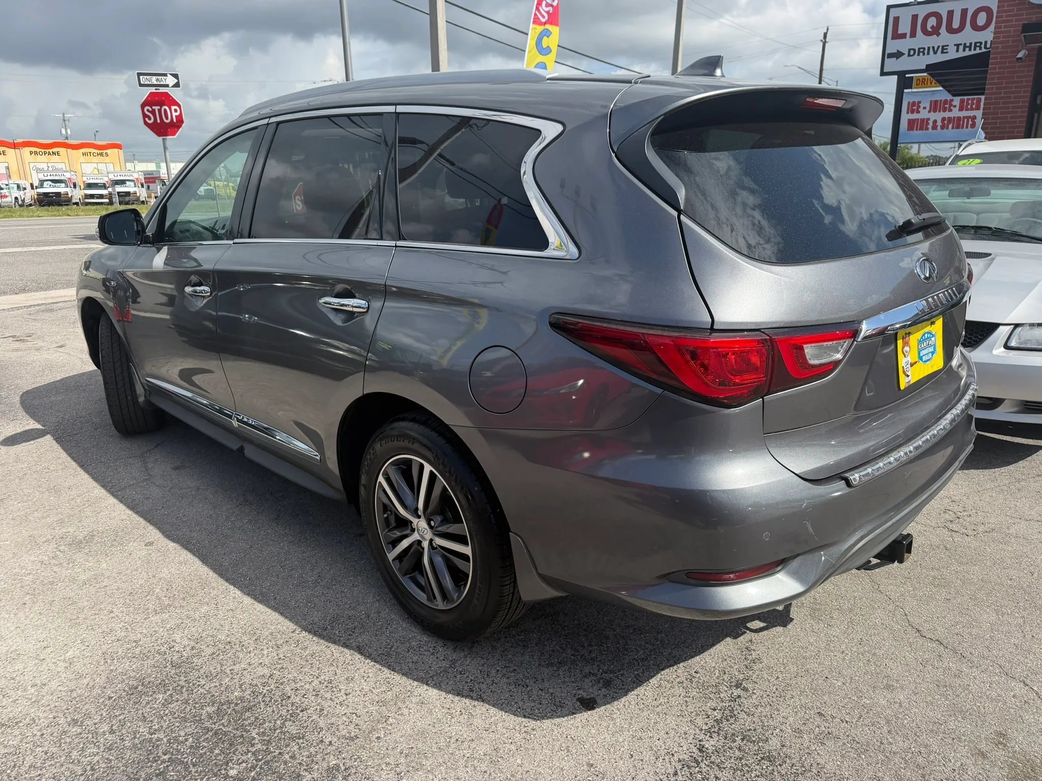Used 2017 INFINITI QX60 Luxe w/ Premium Plus Package AWD/4WD image 5