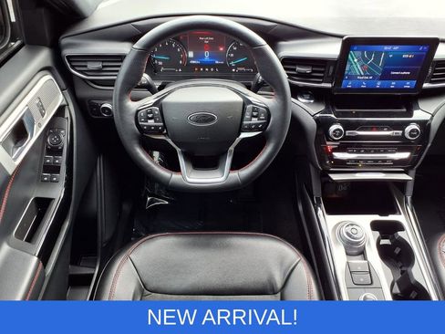 Used 2022 Ford Explorer ST-Line w/ Class IV Trailer Tow Package AWD/4WD image 6